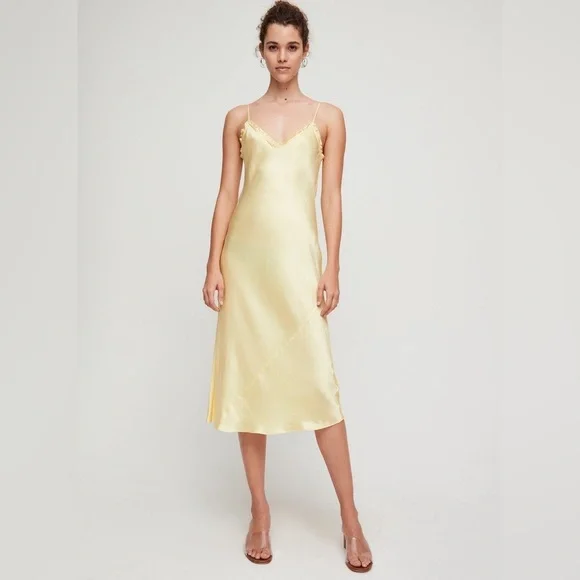 Aritzia Wilfred Only Slip Maxi Maxi Dress Size Medium Black Satin Bias Cut - Picture 1 of 11